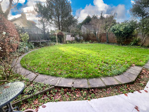 Photo 21- click for photo gallery